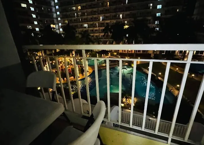 Shell C23 Shortwalk Moa Balcony Poolview *