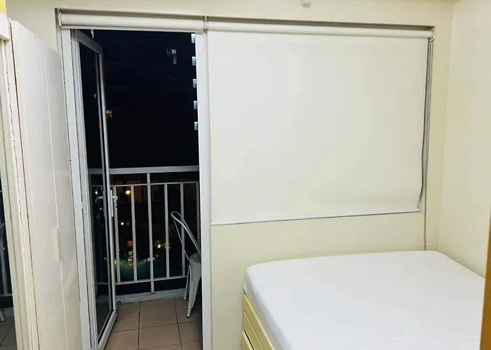 Shell C23 Shortwalk Moa Balcony Poolview *